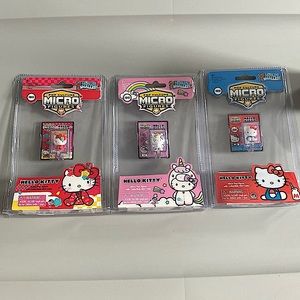 🎀 - Hello Kitty - World’s Smallest Micro Figures - Set of 3